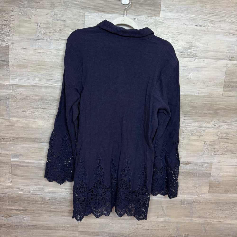 Soft Surroundings Navy Blue Crochet Lace Hem Boho Tunic Top - Size Medium - Picture 3 of 8